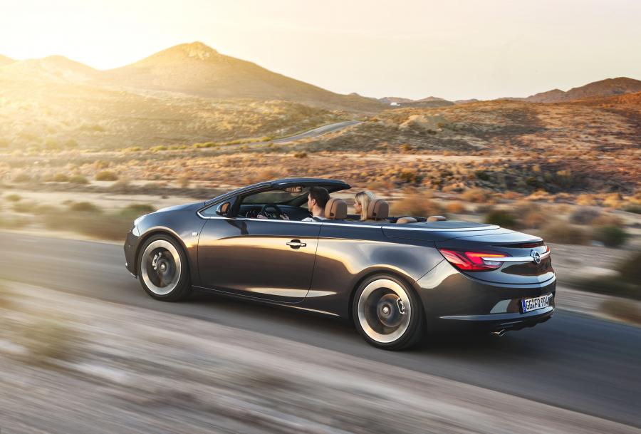  Opel Cascada 2012 года  (фото 83 из 83)